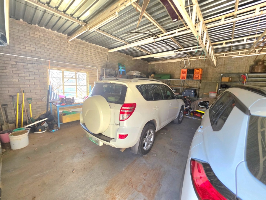 8 Bedroom Property for Sale in Bethlehem Free State